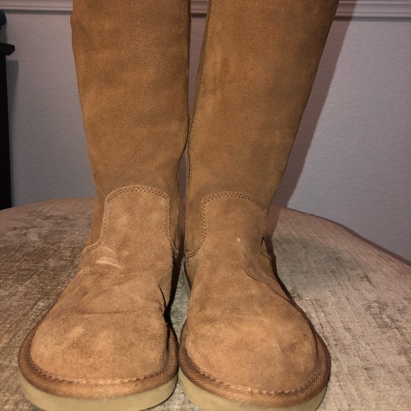 Classic UGG boots - Picture 2 of 5